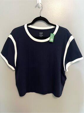 Gap Top
